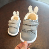 Wholesale leather casual shoes female baby autumn Child Baby Toddler shoes soft bottom shoes 0-2