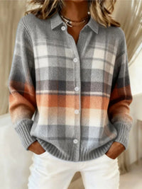 Womens Oversized Cardigan With A Notched LapelPerfect As An Inner Layer Or Standalone Piece