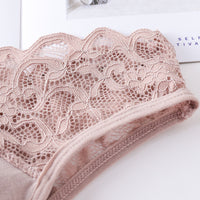 Gathered bra without steel ring