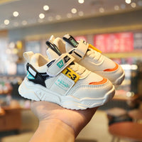 Children's running shoes
