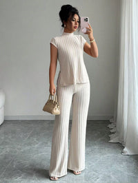 Solid-color Short-sleeve Top And Ribbed Casual Pants Set