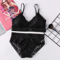 Fashion cross straps gather bra lace underwear set
