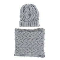 Two-piece knitted hat hat bib set