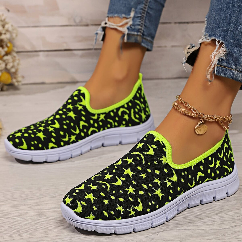 Cloth Cover Light Bottom Comfortable Slip-on Sports Shoes