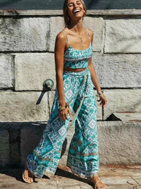 Two piece suit with printed jumpsuit