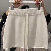 Western Style Elastic Waistband Lace-up Knitted Skirt