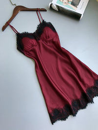 V-neck lace hem strap nightdress