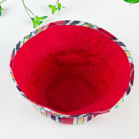 Children wear basin hat on both sides