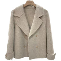 Elegant And Fashionable Wool Coat For Women