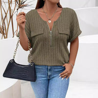 Solid-color Plus-size Top With Zipper Short Sleeves And Faux Pockets