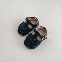 Girls Soft Non-slip Wear-resistant Soft Bottom Hollow Out Shoes