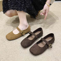 Womens Casual Low-cut Shoes With An Elegant Sophisticated Style