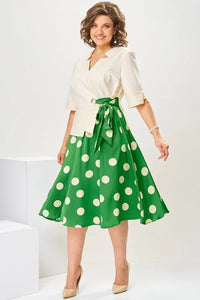Short-sleeve V-neck Dress With A Unique Print