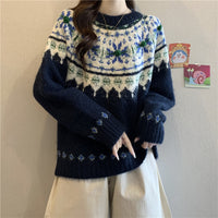Slimming Relaxed-style Vintage Knit Top