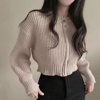 Niche Zipped Round Neck Loose Waist Trimming Short