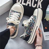 Casual Graffiti Embroidered Canvas Shoes