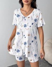 Shorts Two-Piece Casual Loungewear Set With Plant And Flower Patterns