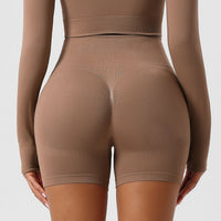 Sports Yoga Seamless Hip Lift Leggings Women's High Waist Shorts