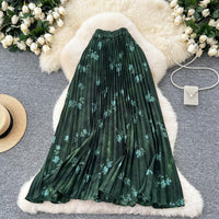 New Flowing A-line Skirt With Draped Pleats And A Delicate Floral Print