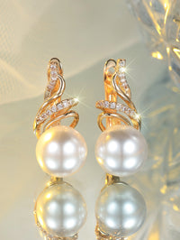 Trendy Round White Diamond White Pearl Earrings