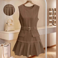 Elegant Round Neck Minimalist Belted Sleeveless Dress