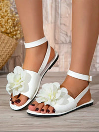 One-strap Fashionable Sandals Are Suitable Outdoors