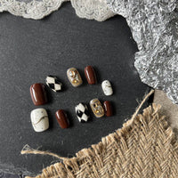 Pure Hand Drawing Autumn Warm Chocolate Black And White Diamond Lattice Oval Wear Armor