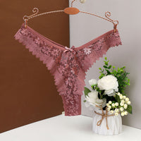 European And American Sexy Lace Mid-waist Thong Ladies Plus Size Shorts