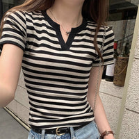 American Retro Red And White Striped Off-Shoulder Short Sleeve T-Shirt