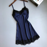 V-neck lace hem strap nightdress