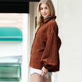 European And American Loose Single Row Multi-buckle Top For Women