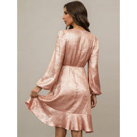 Womens Stylish Slim-fit Mid-length Dress With Long Sleeves