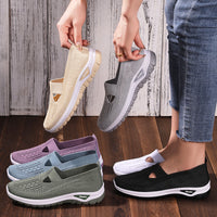 Plus Size Breathable Mesh Slip-on Old Beijing Cloth Shoes For Women