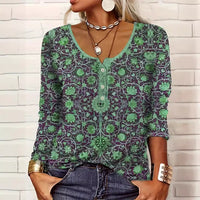 Women's V-neck Ethnic Print Plus Size T-shirt