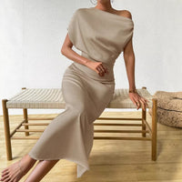 Satin Off-shoulder Figure-hugging Pleated Light-luxury High-end Long Dress