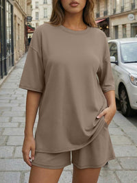 Round-neck Casual Loose-fitting Short-sleeve Shorts Womens Set