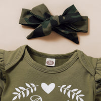 Girls' Letter Print Short Sleeve Top Three-piece Camouflage Skirt