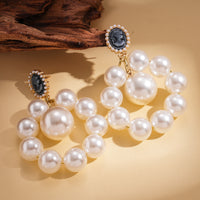 Retro Oval Pearl Earrings With A Light Luxury And High-end Feel