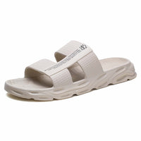 Casual sandals and slippers