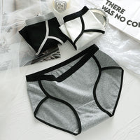 Ladies Mid Waist Contrast Color Briefs Fashionable And Comfortable