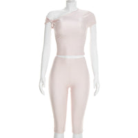 High-waisted Body-hugging Cropped Pants Set With A Top
