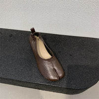 Women's Simple Split Toe Horseshoe Peas Chunky Heel Pumps