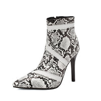 Color-blocked Pointed-toe High-heeled Boots With A Stiletto Heel