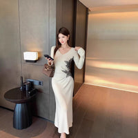 Womens Slim-fit Lace V-neck Knitted Dress