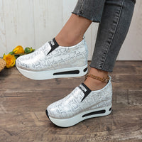 Plus Size Shallow Mouth  Height Increasing Insole Platform Women's Sports Pumps Women's Shoes