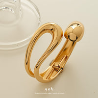 Versatile Light-luxury Punk-style Open Bangle With A Wide Design