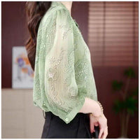 Women's Floral Summer Shirt, Loose-Fit Fashionable Crew-Neck Top