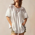 Lace-panelled Round-neck Short-sleeve Loose Womens Blouse