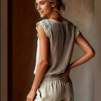 Sleeveless Lace-panelled Crew-neck Top Loose-fitting And Figure-flattering