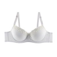 Simple New Style Embroidered Bra With Diamonds